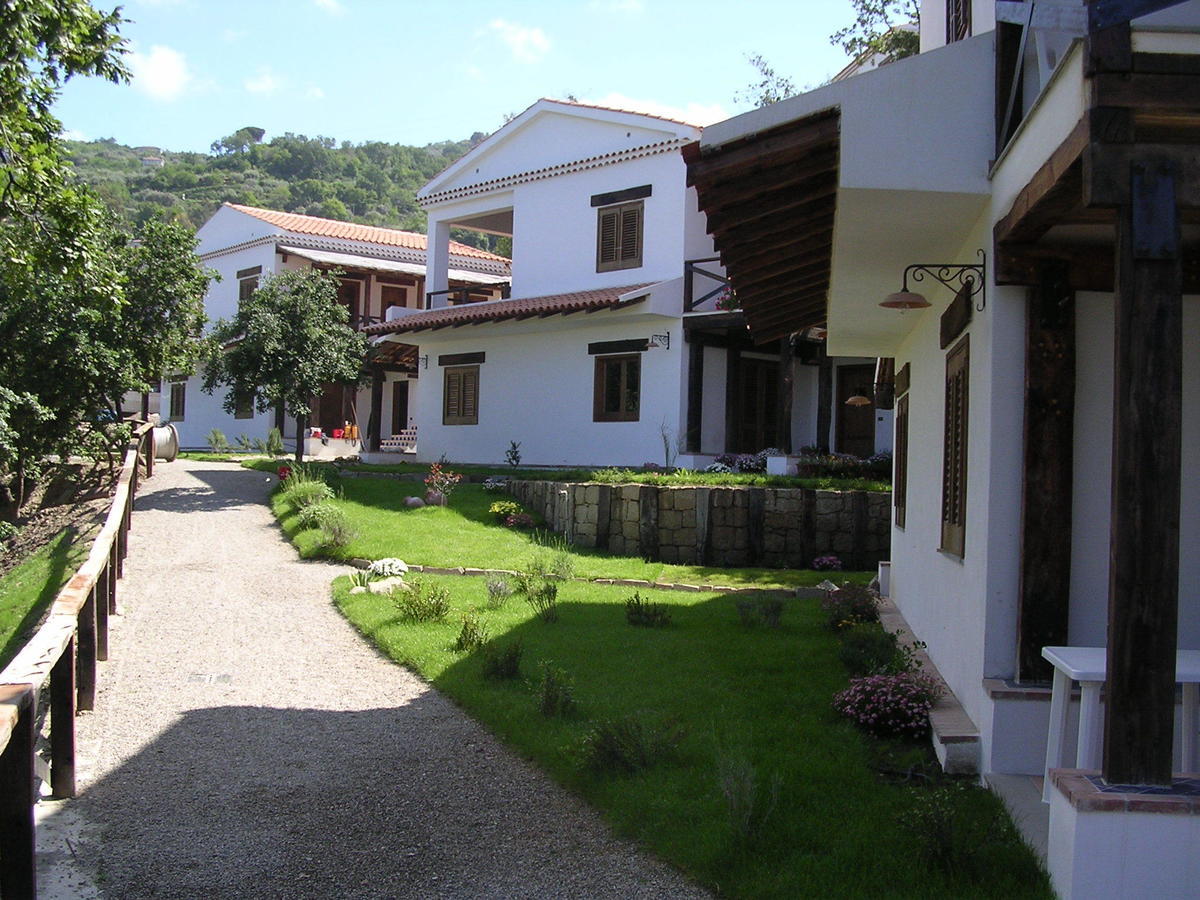 La Mia Valle Hotel Capo d'Orlando Exterior photo